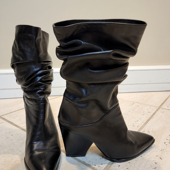 Stuart Weitzman boots - Picture 9 of 9